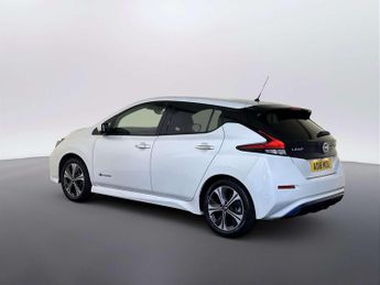 Nissan Leaf 40kWh Tekna Hatchback 5dr Electric Auto (150 ps)