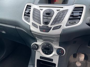 Ford Fiesta 1.6 Titanium 5dr