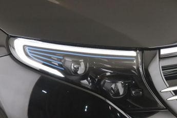 Mercedes-Benz EQC EQC 400 80kWh AMG Line Auto 4MATIC 5dr