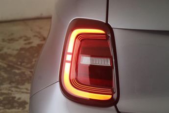 Fiat 500e 42kWh Icon Auto 3dr