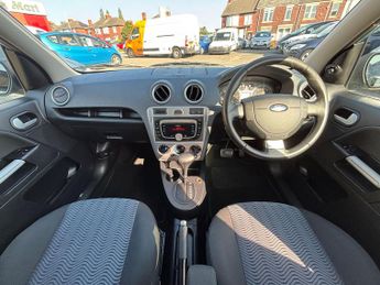 Ford Fusion 1.6 Titanium 5dr