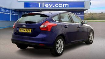Ford Focus 1.6 Titanium Hatchback 5dr Petrol Powershift Euro 5 (125 ps)
