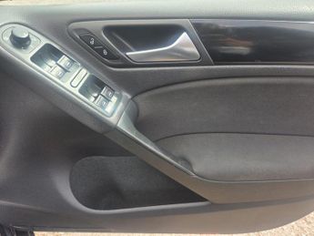 Volkswagen Golf 1.6 TDI Match DSG Euro 5 5dr