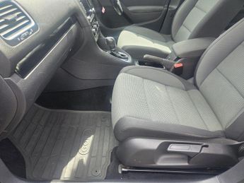 Volkswagen Golf 1.6 TDI Match DSG Euro 5 5dr