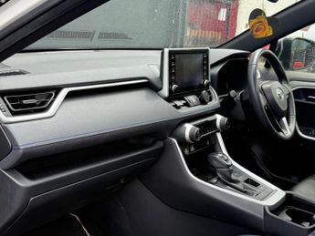 Toyota RAV4 2.5 VVT-h Dynamic CVT Euro 6 (s/s) 5dr