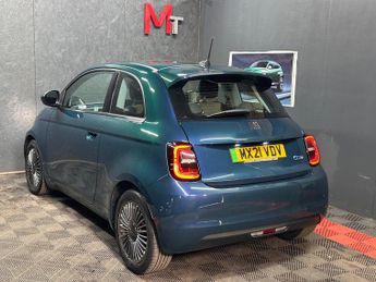 Fiat 500e 42kWh Icon Auto 3dr