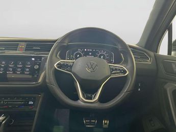 Volkswagen Tiguan 1.4 TSI 13kWh Black Edition SUV 5dr Petrol Plug-in Hybrid DSG Eu