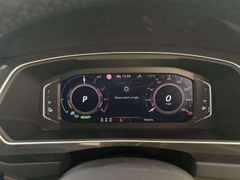 Volkswagen Tiguan 1.4 TSI 13kWh Black Edition SUV 5dr Petrol Plug-in Hybrid DSG Eu