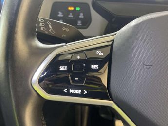 Volkswagen ID.3 Pro Performance 58kWh Max Hatchback 5dr Electric Auto (204 ps)
