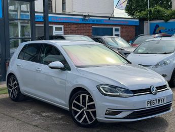 Volkswagen Golf TDi 2.0 TDI BlueMotion Tech GT Hatchback 5dr Diesel DSG Euro 6 (s/s)
