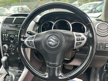 Suzuki Grand Vitara 2.0 16V XEC Auto 4WD Euro 4 5dr
