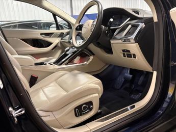 Jaguar I-PACE 400 90kWh R-Dynamic HSE Black Auto 4WD 5dr
