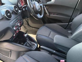 Audi A1 1.4 TFSI CoD Sport Sportback 5dr Petrol S Tronic Euro 5 (s/s) (1