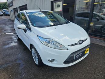 Ford Fiesta 1.4 Titanium 5dr