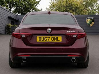 Alfa Romeo Giulia 2.2 TD Super Auto Euro 6 (s/s) 4dr