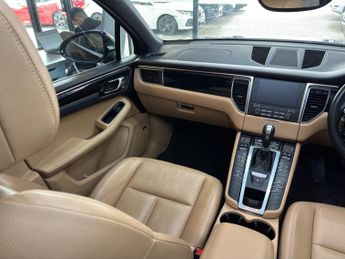 Porsche Macan 3.0 TD V6 S PDK 4WD Euro 6 (s/s) 5dr