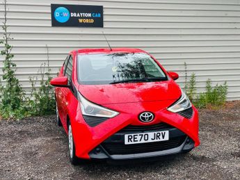 Toyota AYGO 1.0 VVT-i x-play Euro 6 5dr (Safety Sense)
