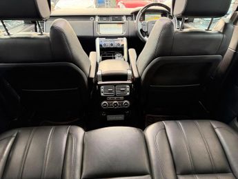 Land Rover Range Rover 3.0 TD V6 Vogue Auto 4WD Euro 6 (s/s) 5dr