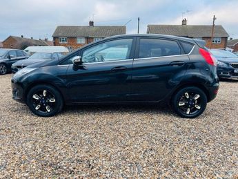 Ford Fiesta 1.0T EcoBoost Zetec Black Edition Euro 6 (s/s) 5dr