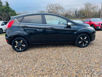 Ford Fiesta 1.0T EcoBoost Zetec Black Edition Euro 6 (s/s) 5dr