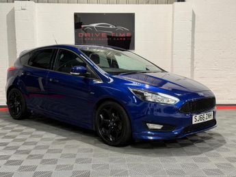 Ford Focus 1.0T EcoBoost ST-Line Euro 6 (s/s) 5dr