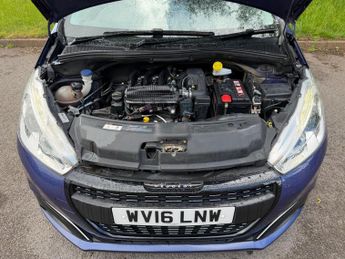 Peugeot 208 1.2 PureTech XS White Euro 6 5dr