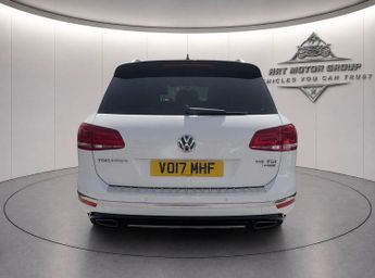 Volkswagen Touareg 3.0 TDI V6 BlueMotion Tech R-Line Tiptronic 4WD Euro 6 (s/s) 5dr