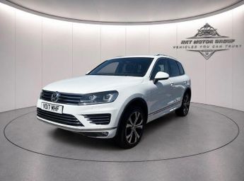 Volkswagen Touareg 3.0 TDI V6 BlueMotion Tech R-Line Tiptronic 4WD Euro 6 (s/s) 5dr