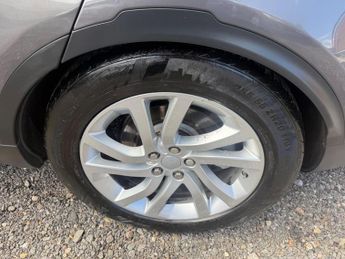 Land Rover Discovery 2.0 SD4 HSE Auto 4WD Euro 6 (s/s) 5dr