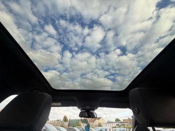 Jaguar F-PACE 2.0 D180 R-Sport Auto AWD Euro 6 (s/s) 5dr