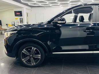 MG MG ZS 1.0 T-GDI Exclusive Auto Euro 6 5dr