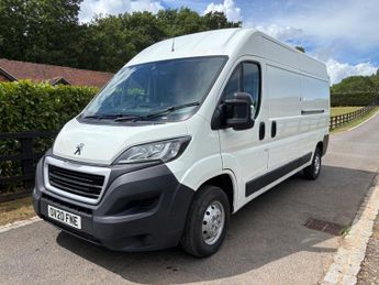 Peugeot Boxer 2.2 BlueHDi 335 Professional L3 H2 Euro 6 (s/s) 5dr