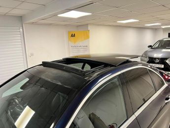 Mercedes-Benz C Class 2.1 C300dh AMG Line (Premium) G-Tronic+ Euro 6 (s/s) 4dr