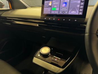 MG MG4 64kWh Trophy Long Range Auto 5dr