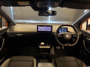 MG MG4 64kWh Trophy Long Range Auto 5dr