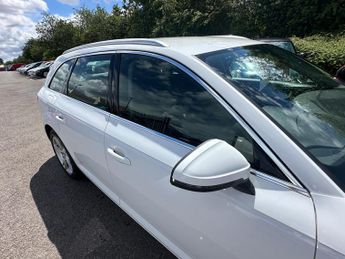 Audi A4 Avant 2.0 TDI ultra Sport S Tronic Euro 6 (s/s) 5dr