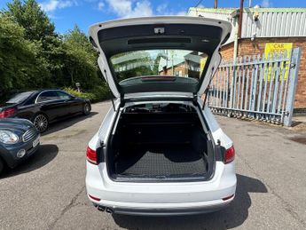 Audi A4 Avant 2.0 TDI ultra Sport S Tronic Euro 6 (s/s) 5dr