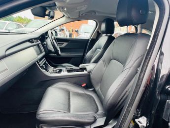 Jaguar XF 2.0d Prestige Auto Euro 6 (s/s) 4dr