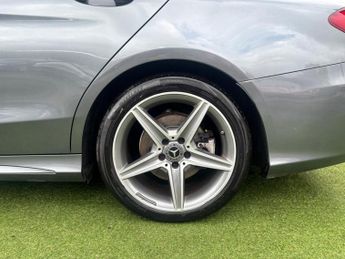 Mercedes-Benz C Class 2.1 C220d AMG Line G-Tronic+ Euro 6 (s/s) 5dr