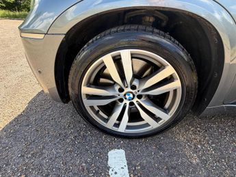 BMW X5 M 4.4i V8 Steptronic xDrive Euro 5 5dr
