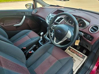 Ford Fiesta 1.4 Zetec 5dr