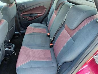 Ford Fiesta 1.4 Zetec 5dr