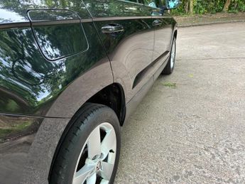 Skoda Karoq 1.6 TDI SE DSG Euro 6 (s/s) 5dr