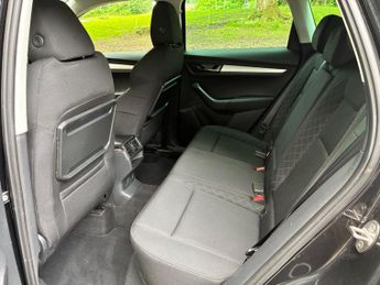 Skoda Karoq 1.6 TDI SE DSG Euro 6 (s/s) 5dr