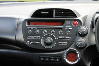Honda Jazz 1.4 i-VTEC ES CVT Euro 5 5dr