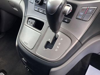 Hyundai i800 2.5 CRDi SE Auto Euro 6 5dr