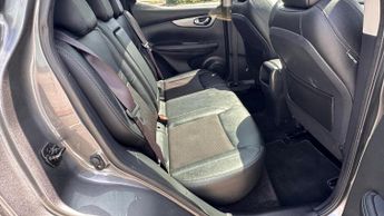 Nissan Qashqai 1.3 DIG-T Tekna DCT Auto Euro 6 (s/s) 5dr