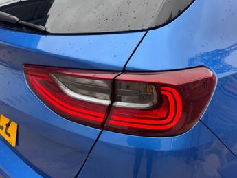 Kia Ceed 1.4 T-GDi Blue Edition DCT Euro 6 (s/s) 5dr