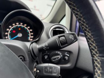 Ford Fiesta 1.0T EcoBoost Titanium Powershift Euro 6 5dr