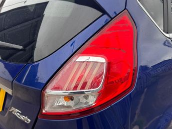 Ford Fiesta 1.0T EcoBoost Titanium Powershift Euro 6 5dr